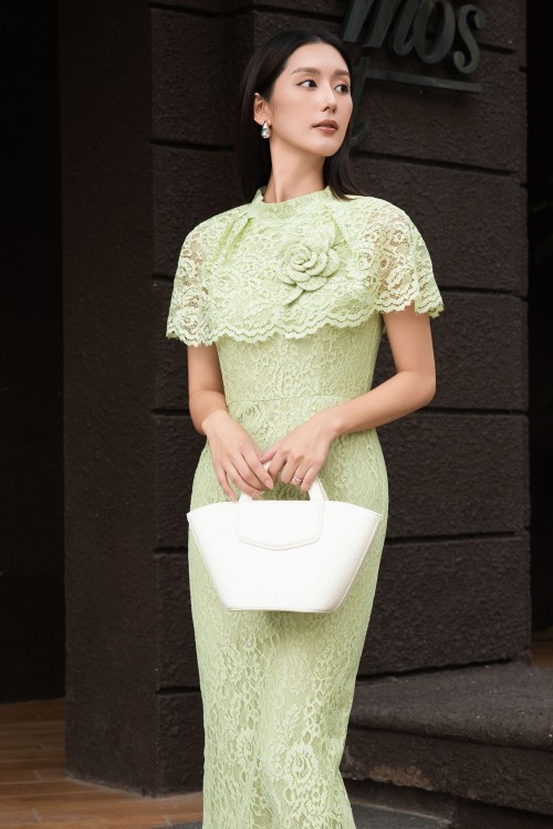 Sixdo Green nuggets Lace Pencil Dress With Flower